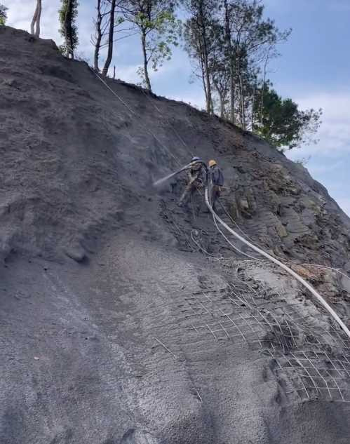 泰安泰山区边坡喷护